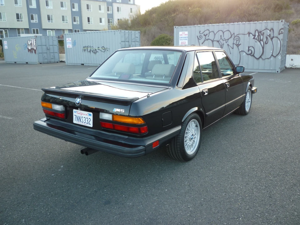 1988 BMW E28 M5 - Image 18 of 31