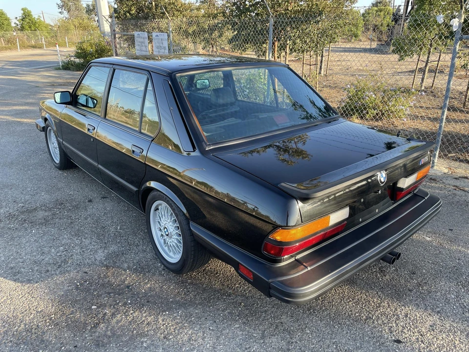 1988 BMW E28 M5 - Image 22 of 31