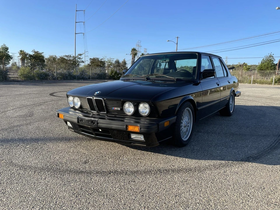 1988 BMW E28 M5 - Image 30 of 31