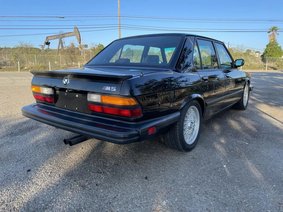 1988 BMW E28 M5 - Image 20 of 31