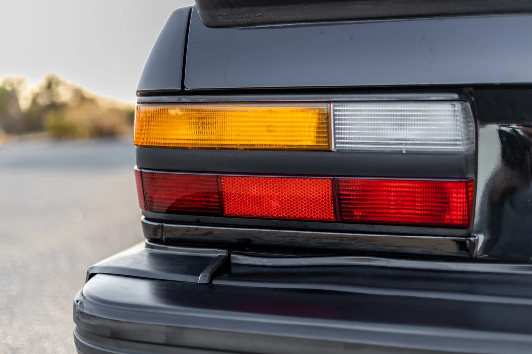 1988 BMW E28 M5 - Image 14 of 31