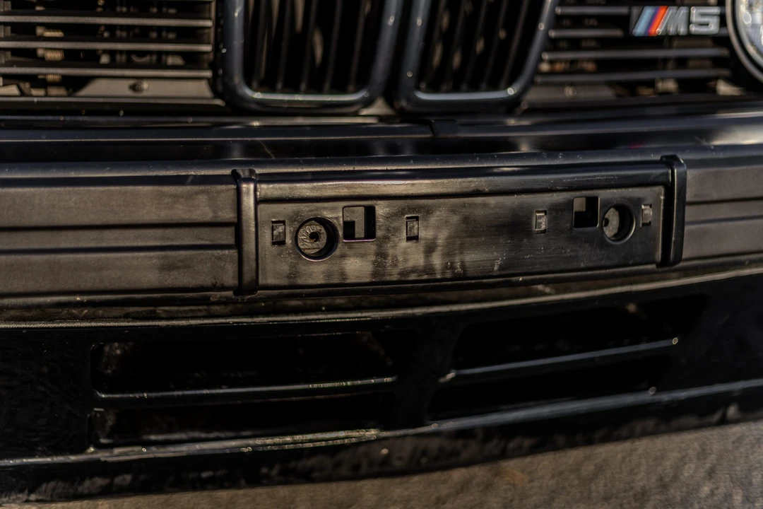 1988 BMW E28 M5 - Image 17 of 31