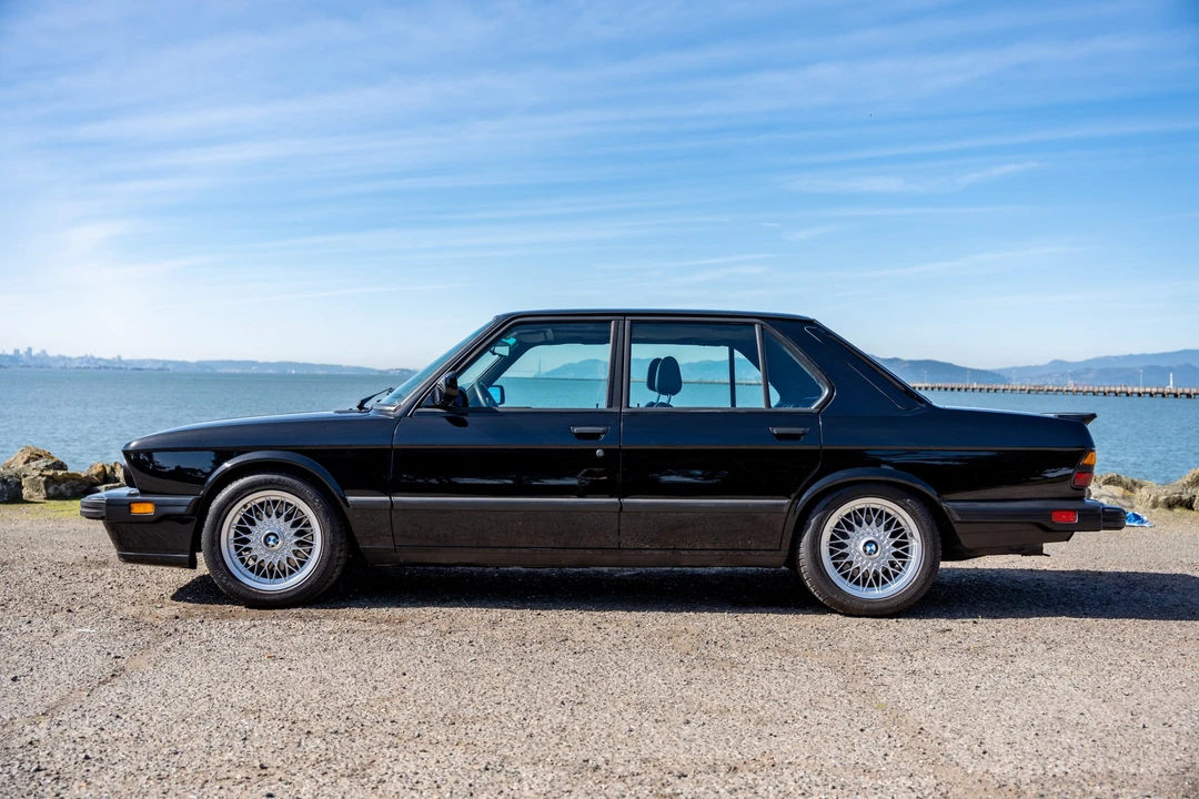 1988 BMW E28 M5 - Image 5 of 31