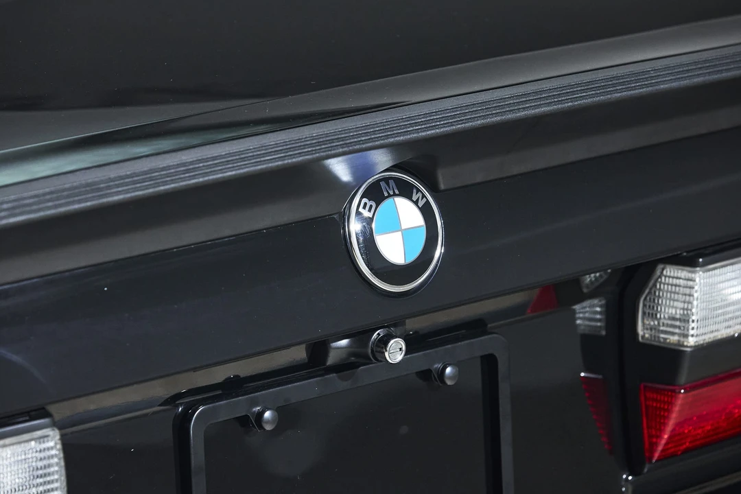 1988 BMW E28 M5 - Image 17 of 31