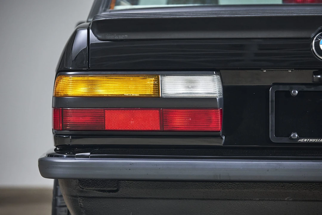 1988 BMW E28 M5 - Image 22 of 31