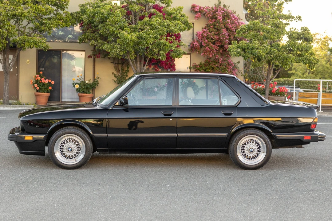 1988 BMW E28 M5 - Image 4 of 31