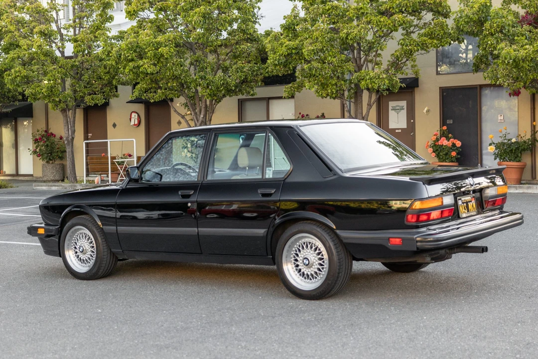 1988 BMW E28 M5 - Image 5 of 31