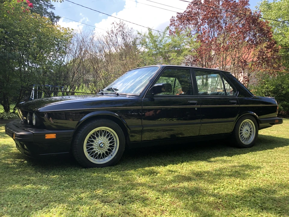 1988 BMW E28 M5 - Image 4 of 31