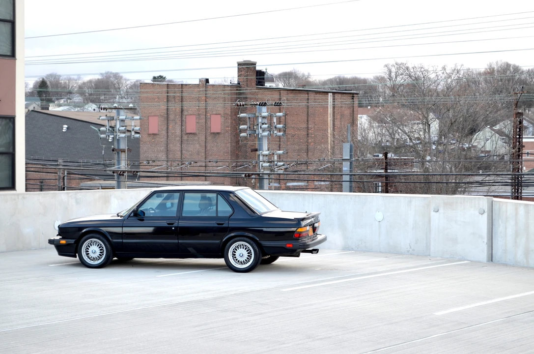 1988 BMW E28 M5 - Image 14 of 31