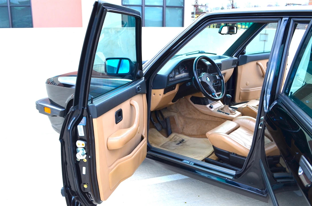 1988 BMW E28 M5 - Image 23 of 31