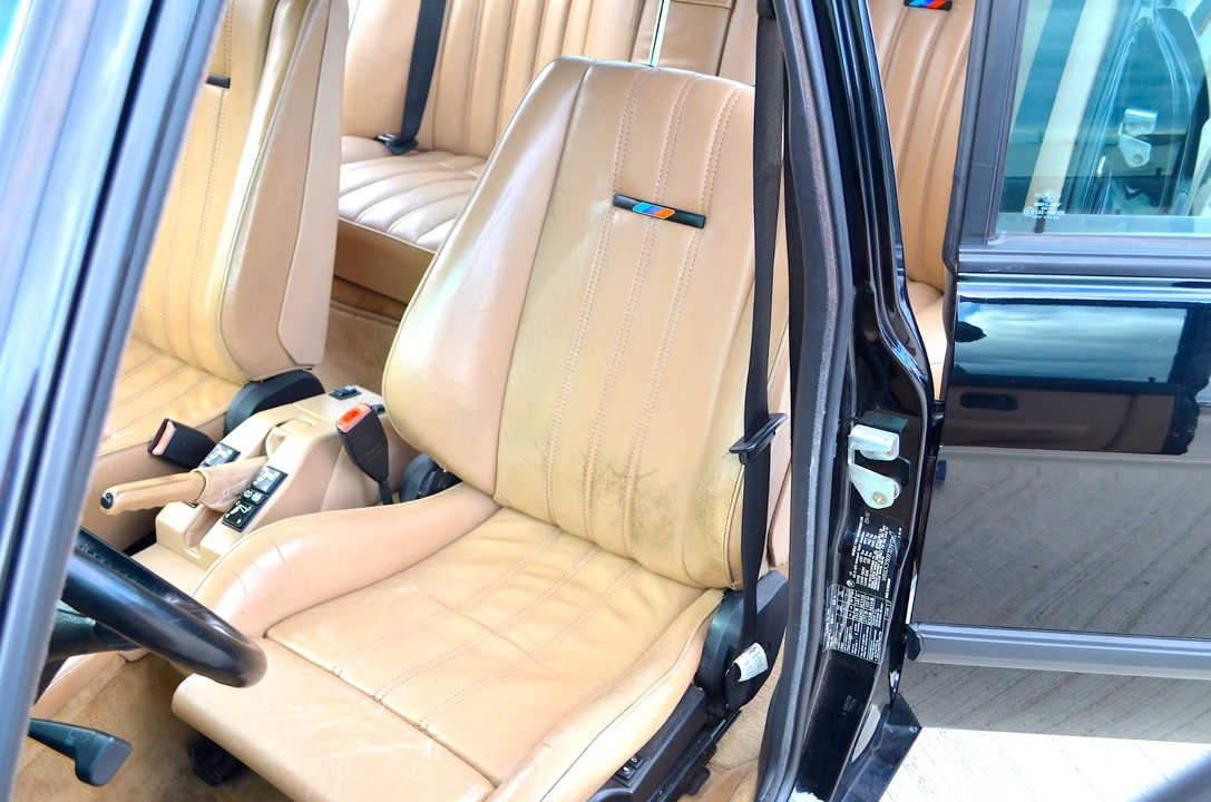 1988 BMW E28 M5 - Image 27 of 31