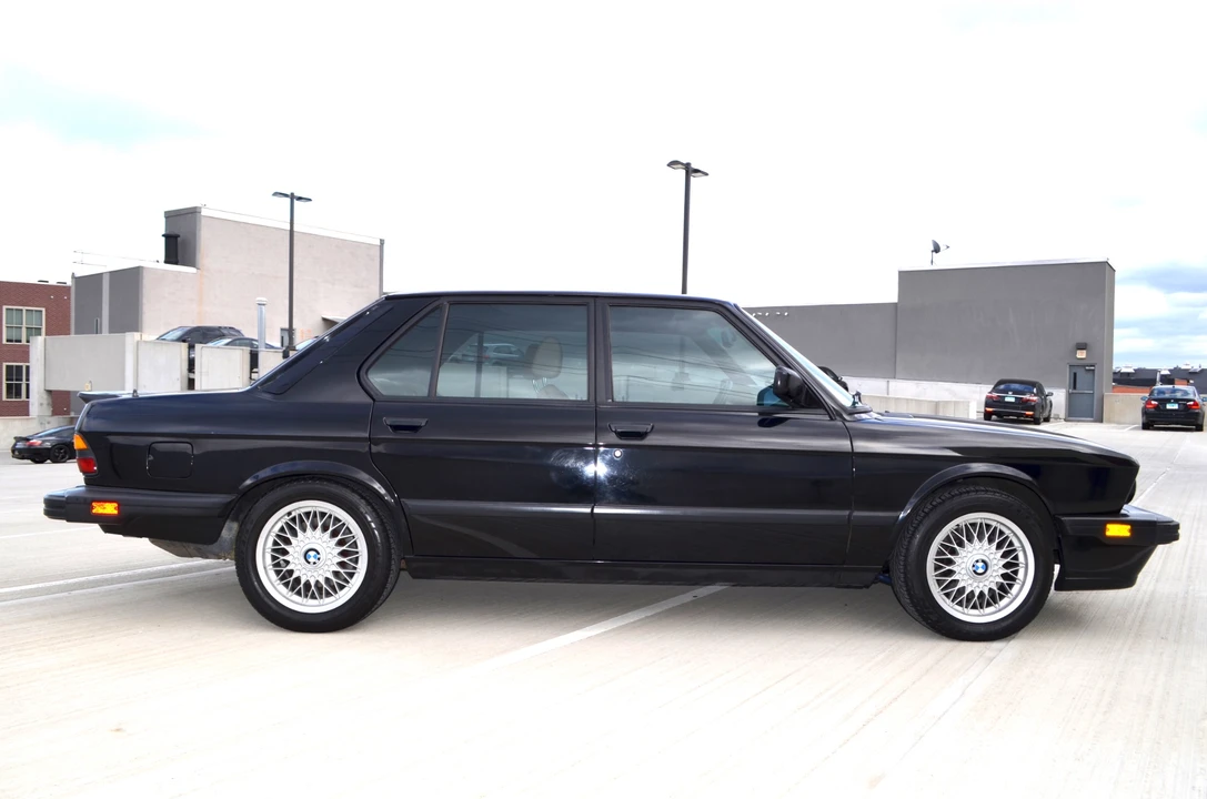 1988 BMW E28 M5 - Image 5 of 31
