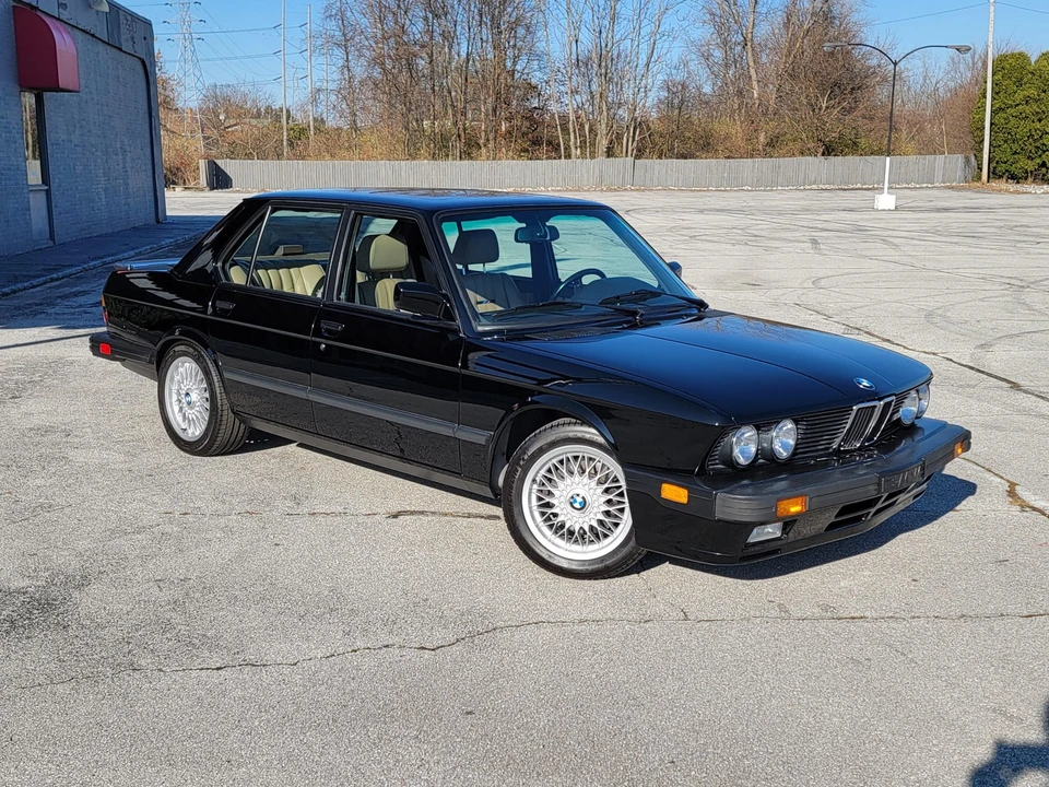 1988 BMW E28 M5 - Image 9 of 31