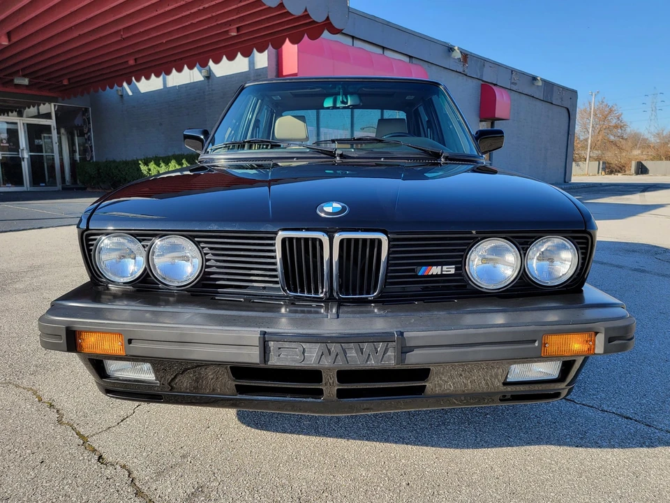 1988 BMW E28 M5 - Image 10 of 31