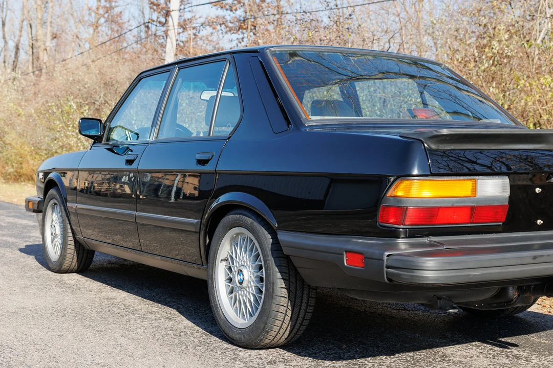 1988 BMW E28 M5 - Image 15 of 31