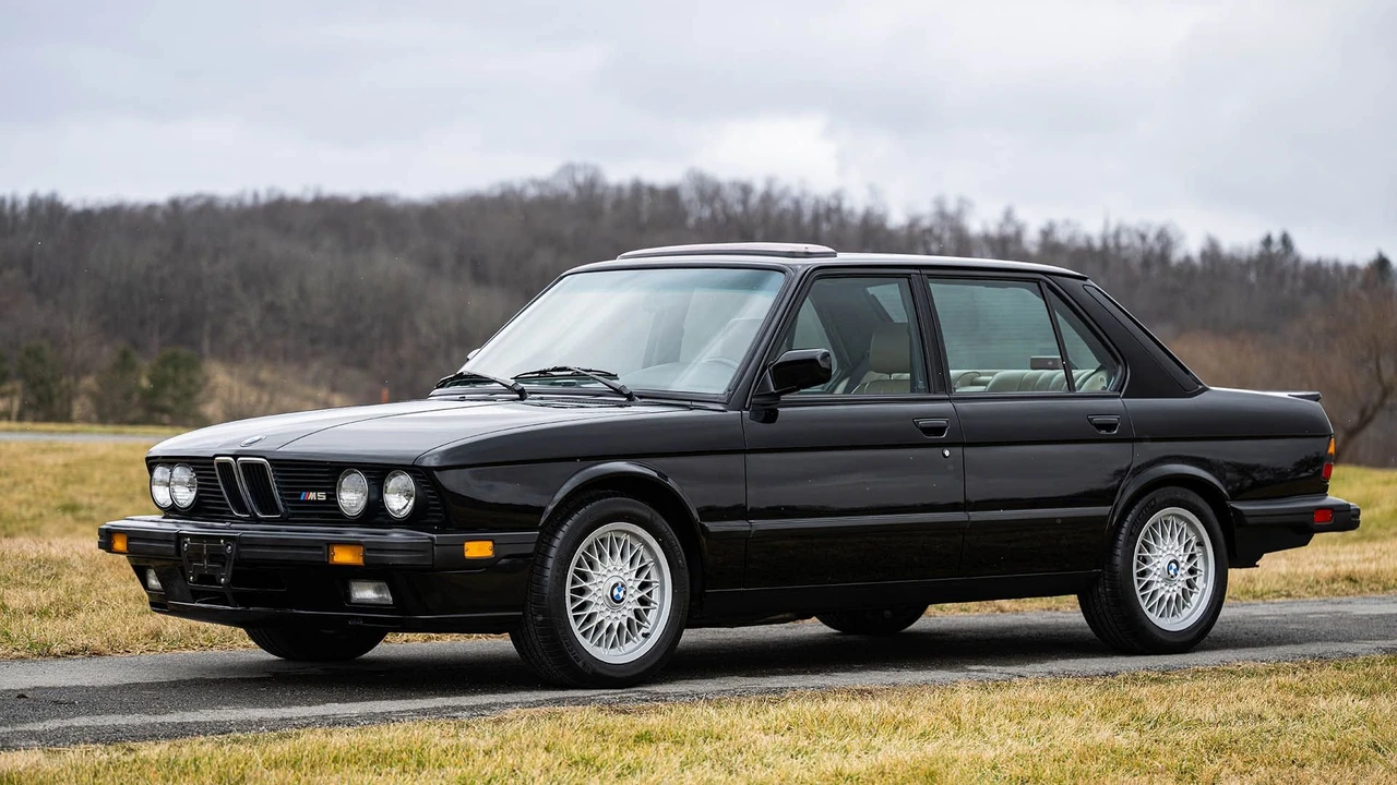 1988 BMW E28 M5 - Image 19 of 31