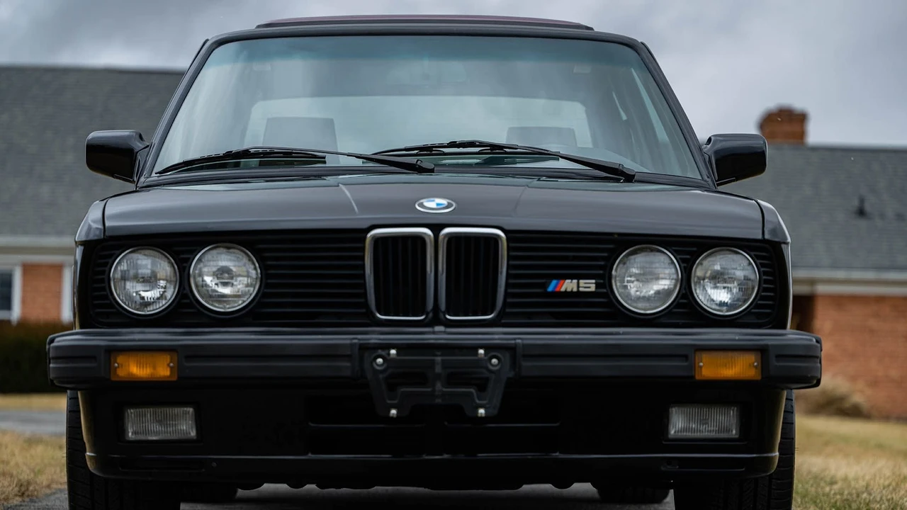 1988 BMW E28 M5 - Image 15 of 31