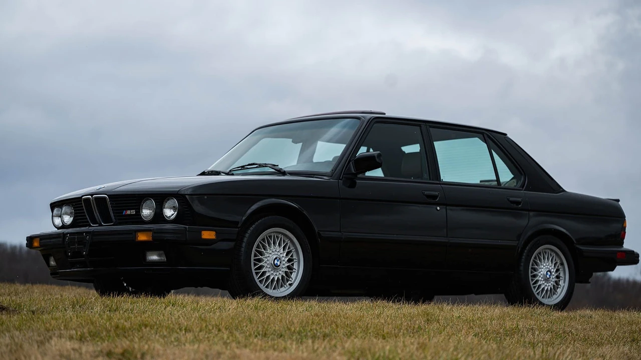1988 BMW E28 M5 - Image 17 of 31