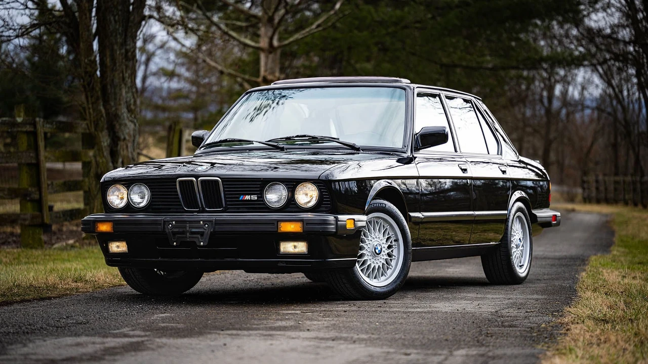 1988 BMW E28 M5 - Image 11 of 31