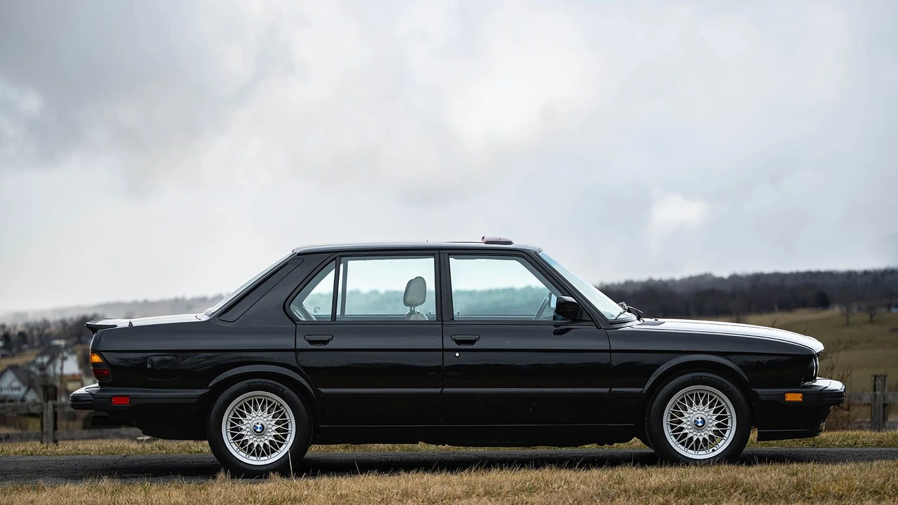 1988 BMW E28 M5 - Image 12 of 31