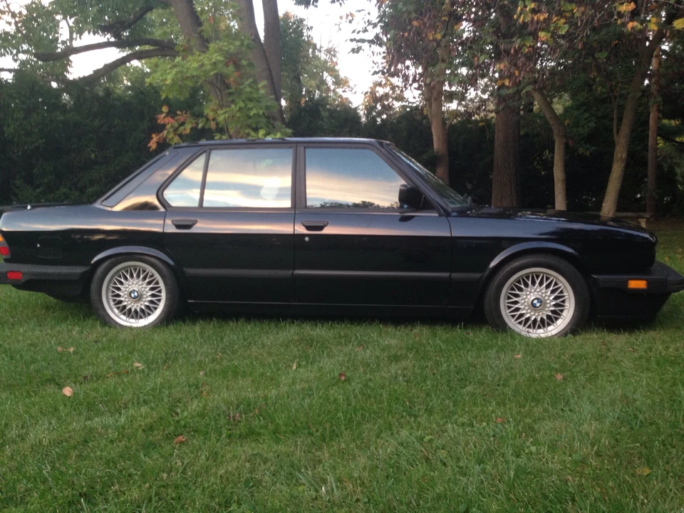 1988 BMW E28 M5 - Image 14 of 31
