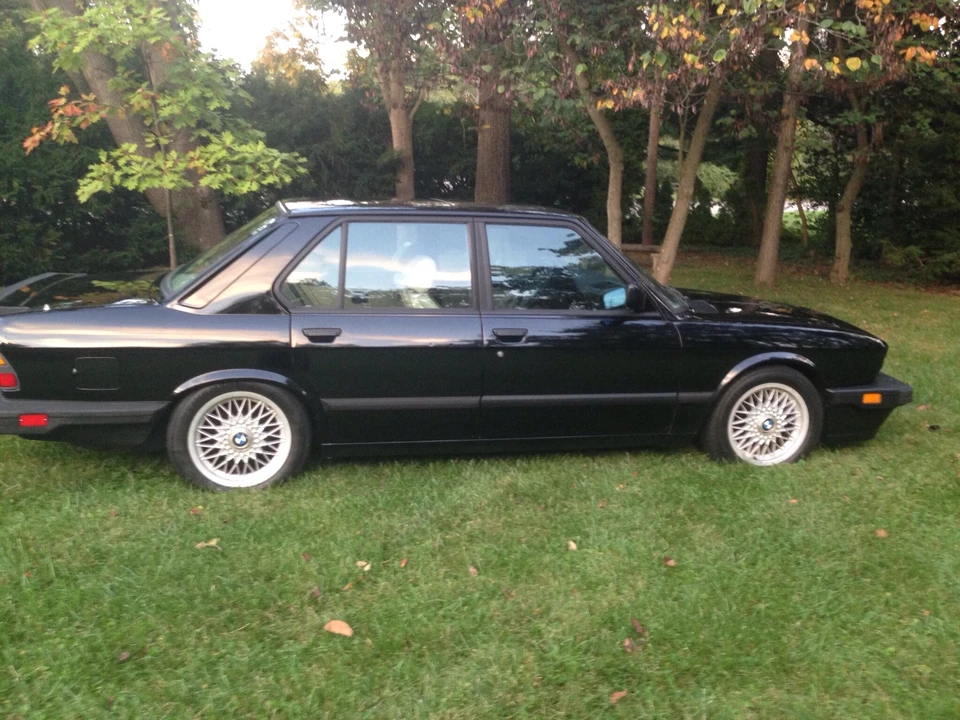 1988 BMW E28 M5 - Image 2 of 31