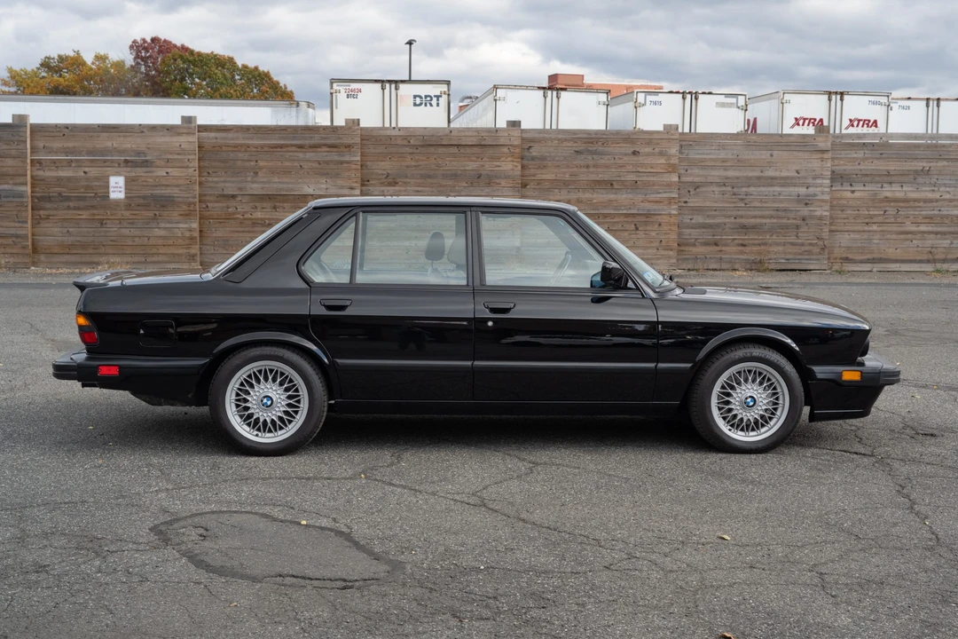 1988 BMW E28 M5 - Image 8 of 31