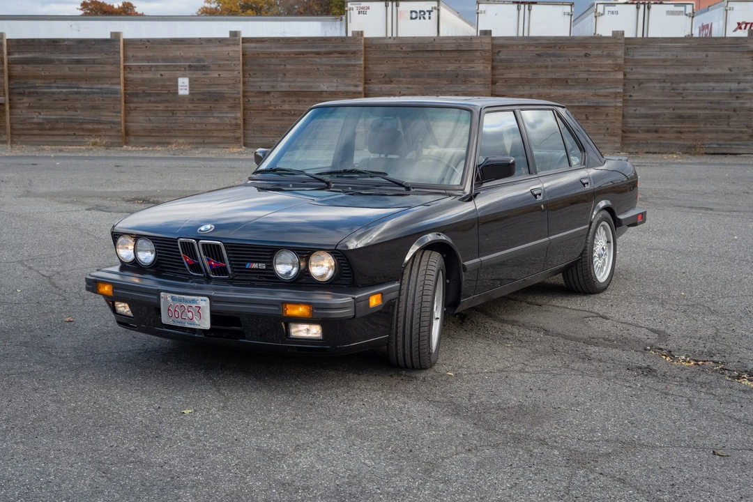 1988 BMW E28 M5 - Image 2 of 31
