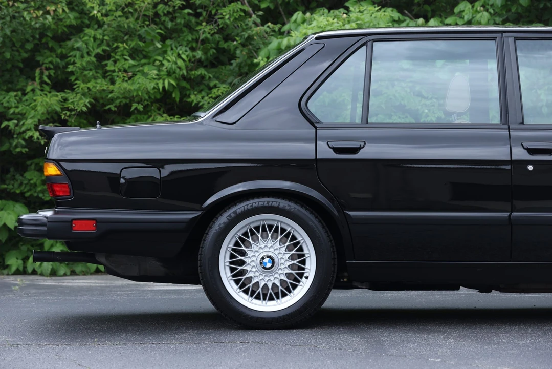 1988 BMW E28 M5 - Image 12 of 31