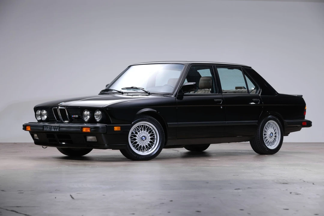1988 BMW E28 M5 - Image 14 of 31