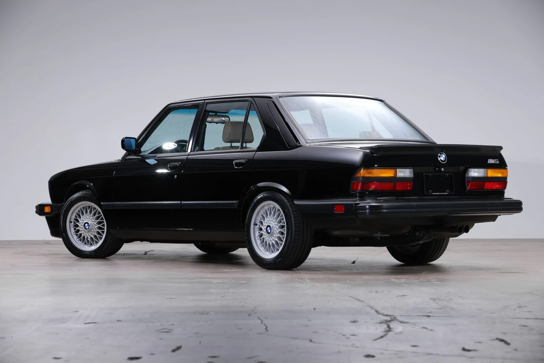 1988 BMW E28 M5 - Image 20 of 31