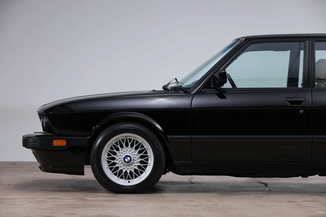 1988 BMW E28 M5 - Image 22 of 31