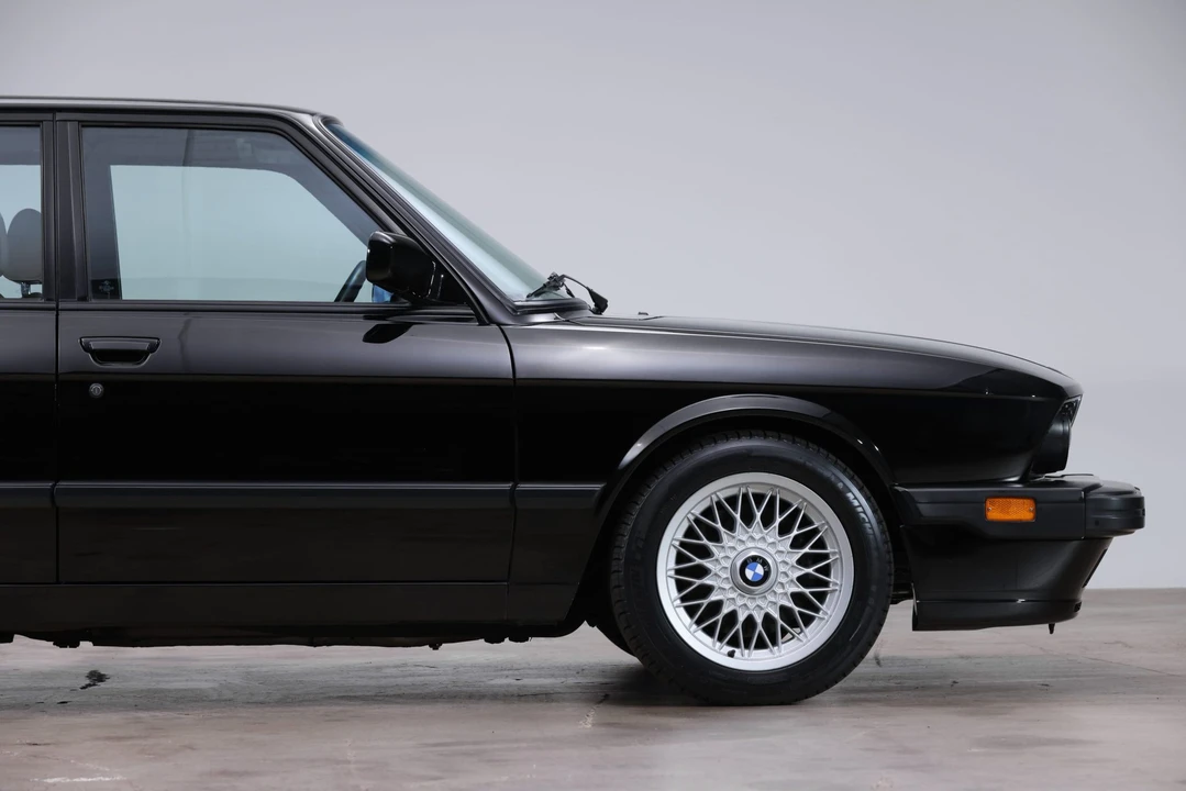 1988 BMW E28 M5 - Image 25 of 31