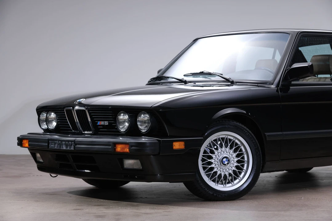 1988 BMW E28 M5 - Image 30 of 31