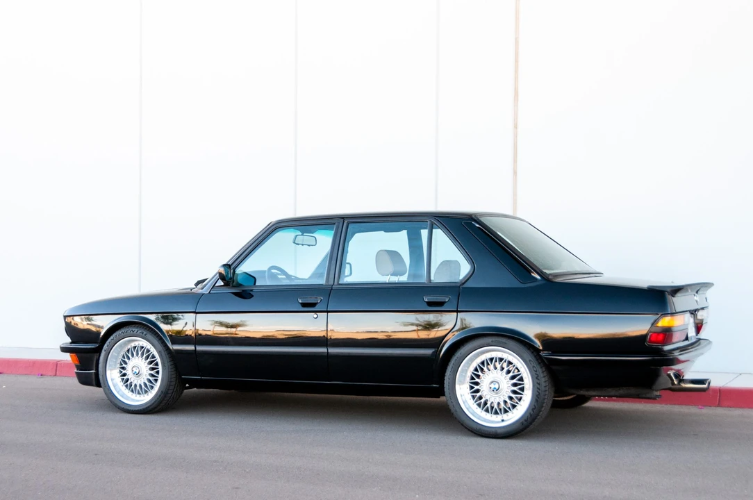1988 BMW E28 M5 - Image 8 of 31