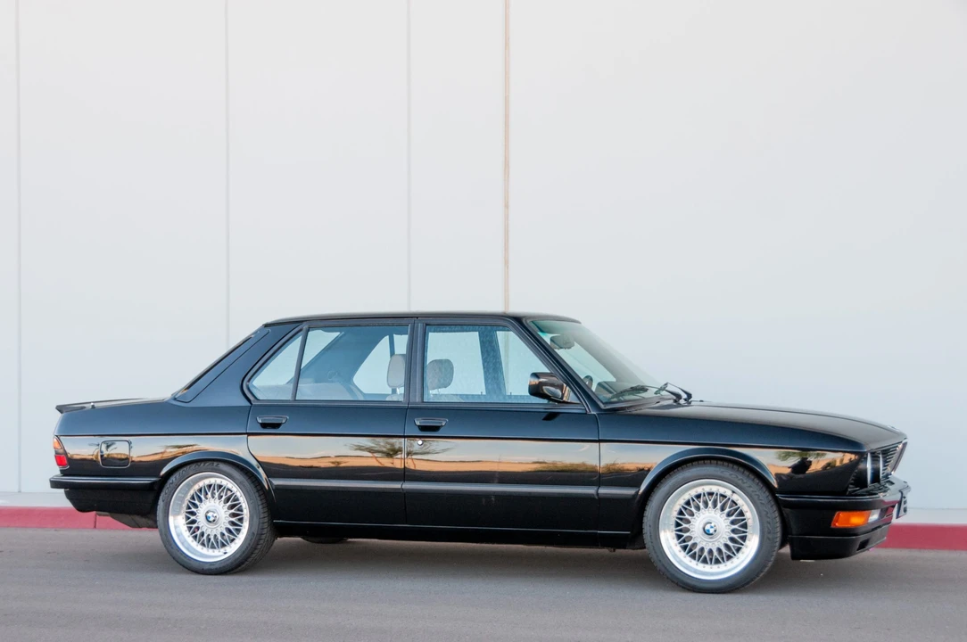 1988 BMW E28 M5 - Image 16 of 31