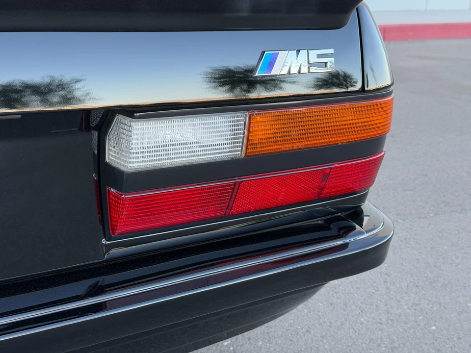 1988 BMW E28 M5 - Image 28 of 31