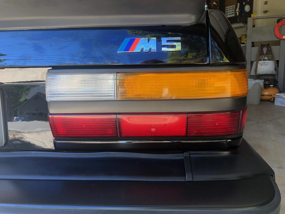 1988 BMW E28 M5 - Image 19 of 31