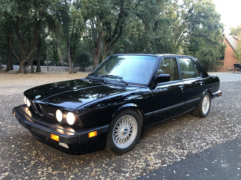 1988 BMW E28 M5 - Image 2 of 31