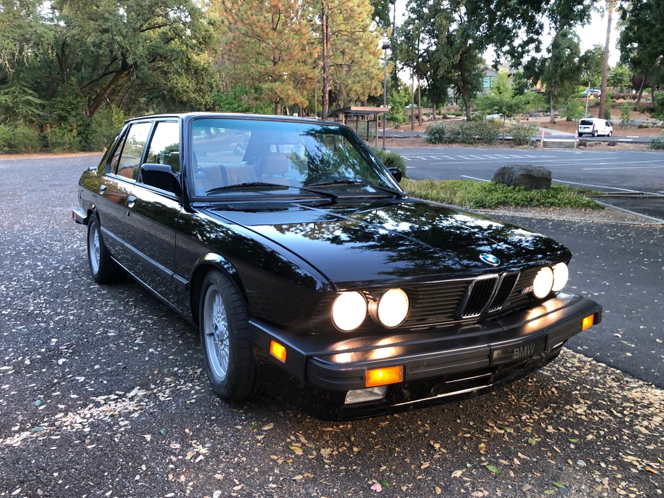 1988 BMW E28 M5 - Image 3 of 31