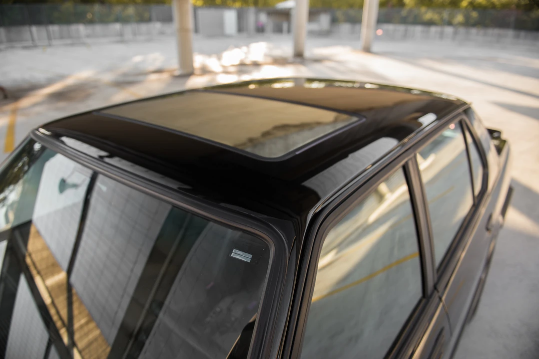 1988 BMW E28 M5 - Image 10 of 31