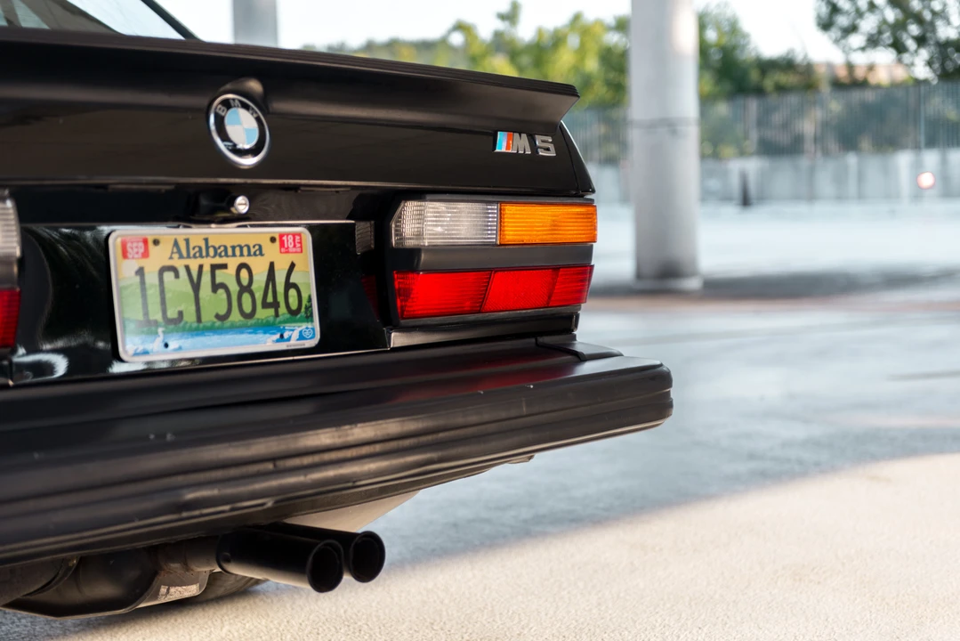 1988 BMW E28 M5 - Image 11 of 31