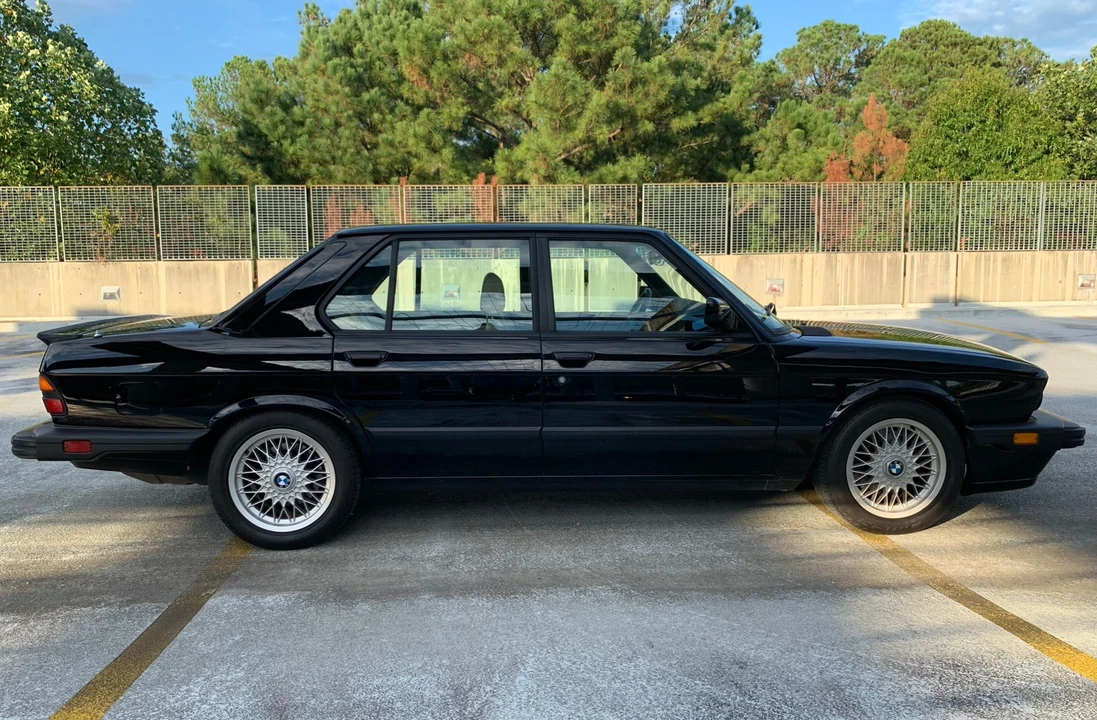 1988 BMW E28 M5 - Image 8 of 31