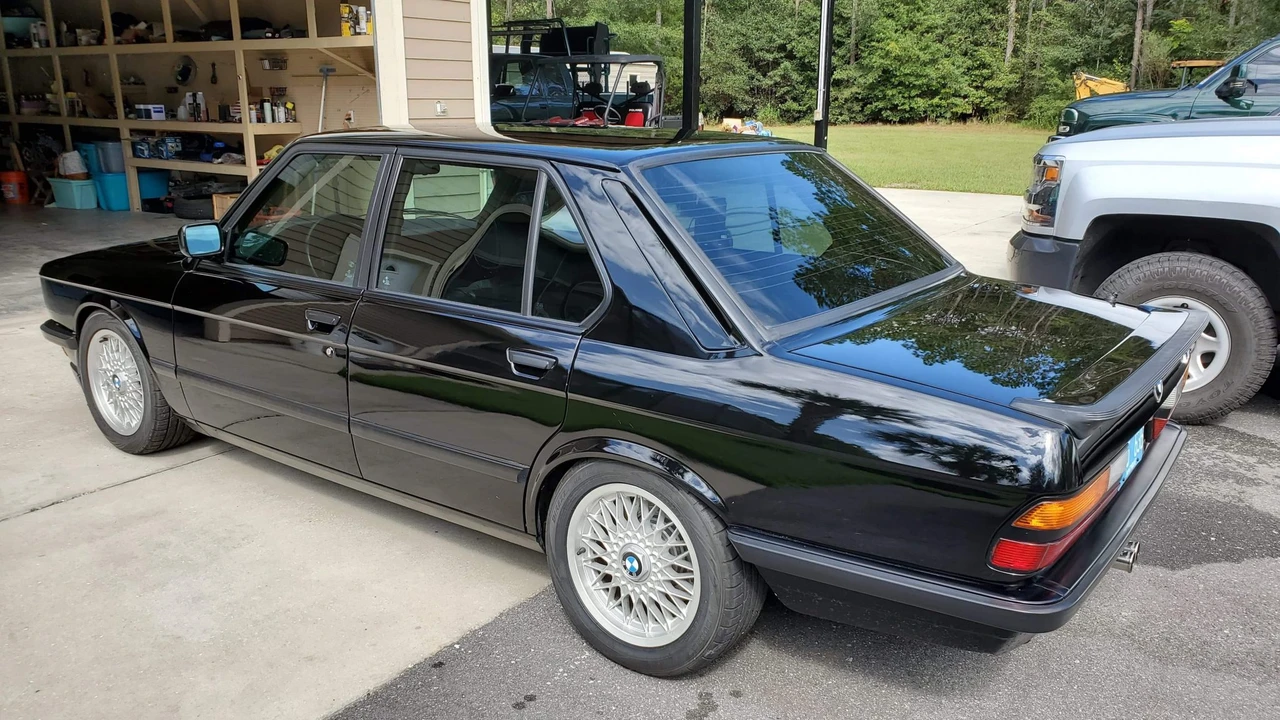 1988 BMW E28 M5 - Image 17 of 31