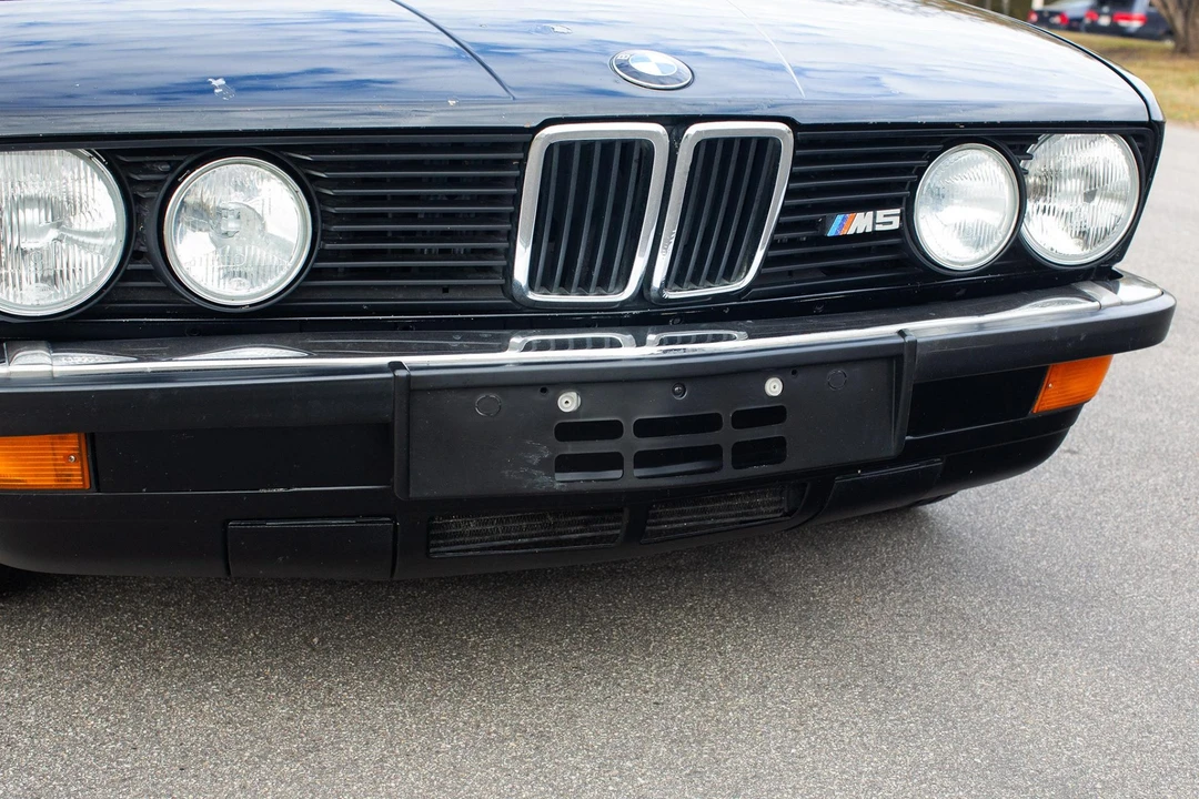1988 BMW E28 M5 - Image 14 of 31