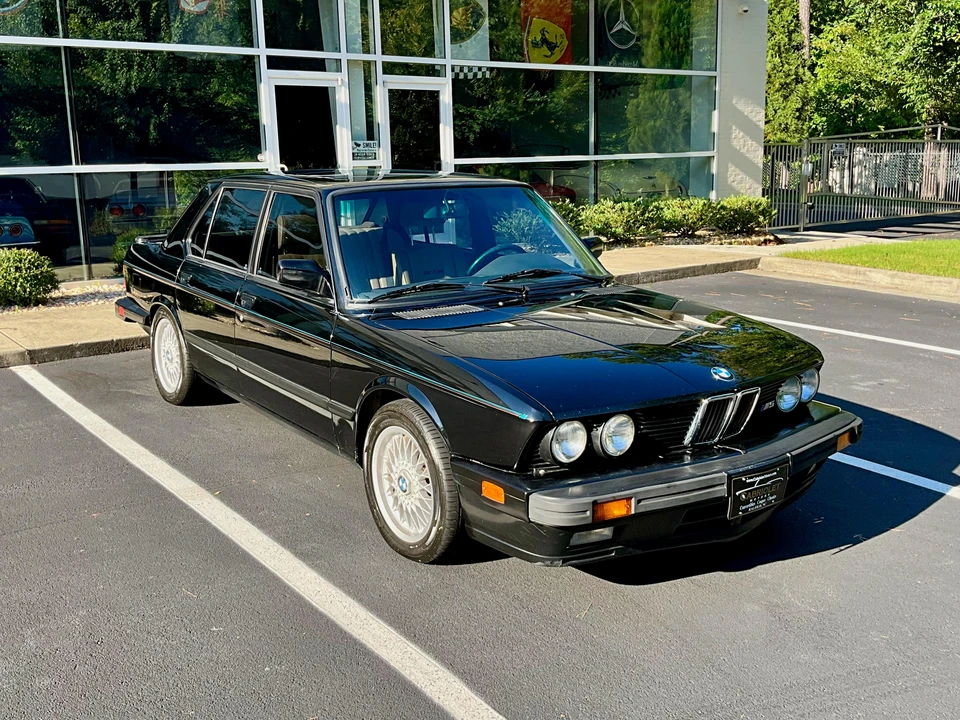 1988 BMW E28 M5 - Image 15 of 31
