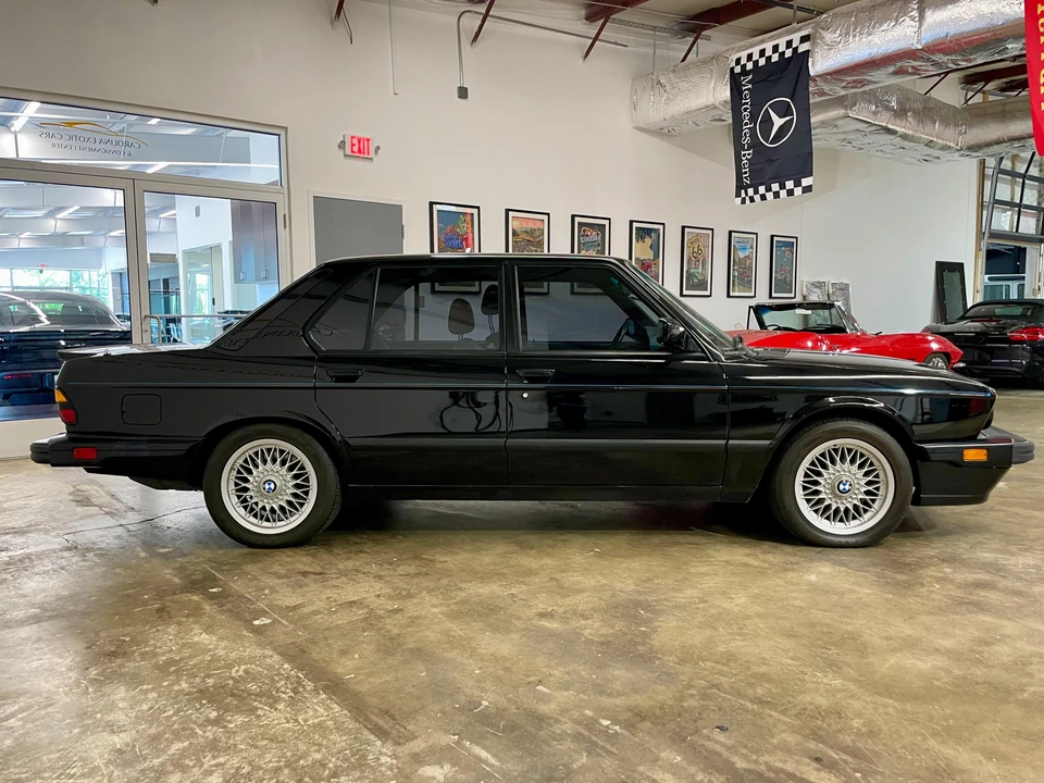 1988 BMW E28 M5 - Image 22 of 31