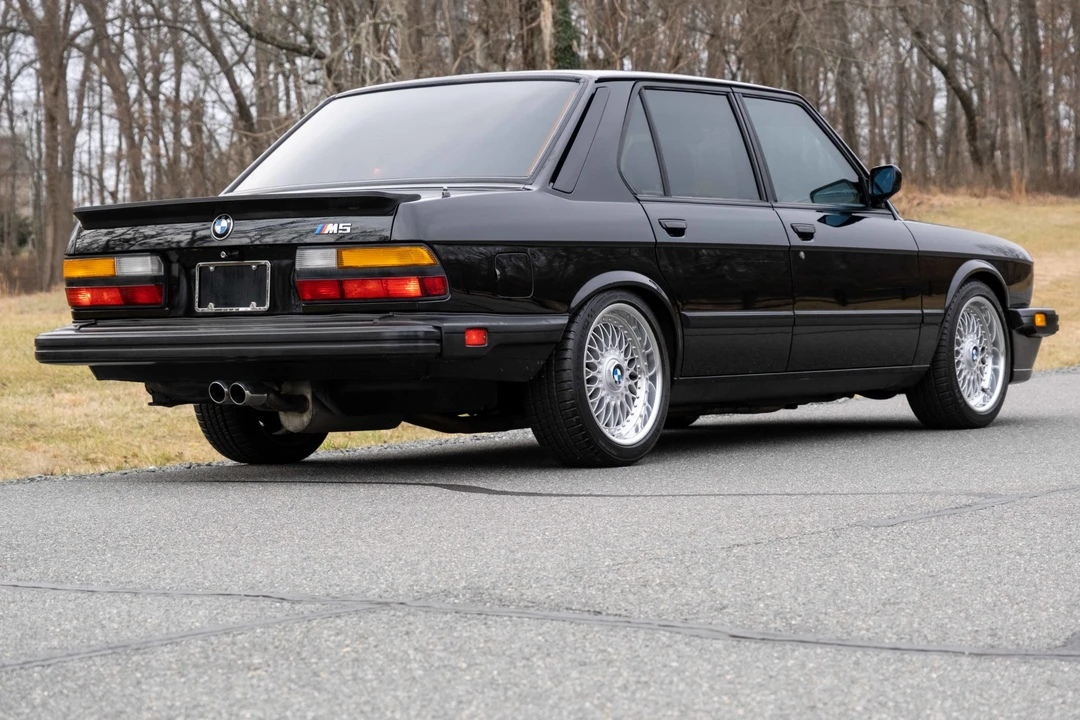 1988 BMW E28 M5 - Image 2 of 31