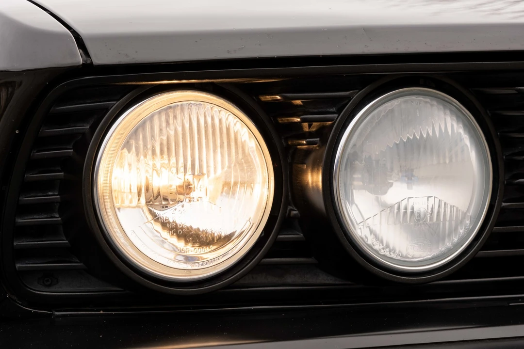 1988 BMW E28 M5 - Image 19 of 31