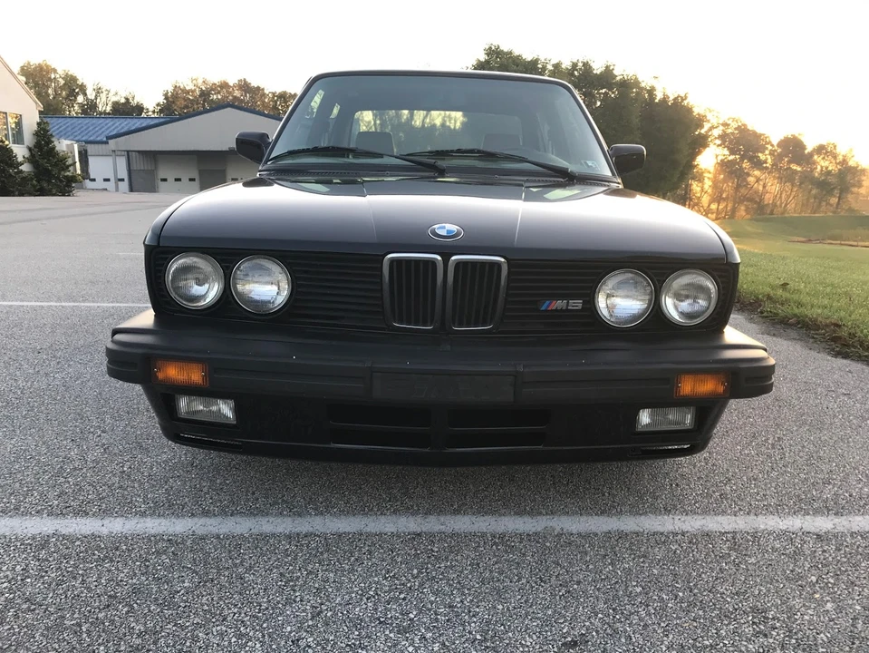 1988 BMW E28 M5 - Image 19 of 31